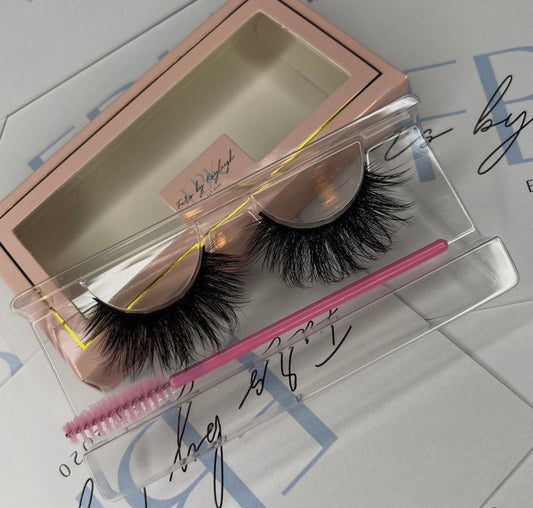 ‘Ryleigh’ Lash